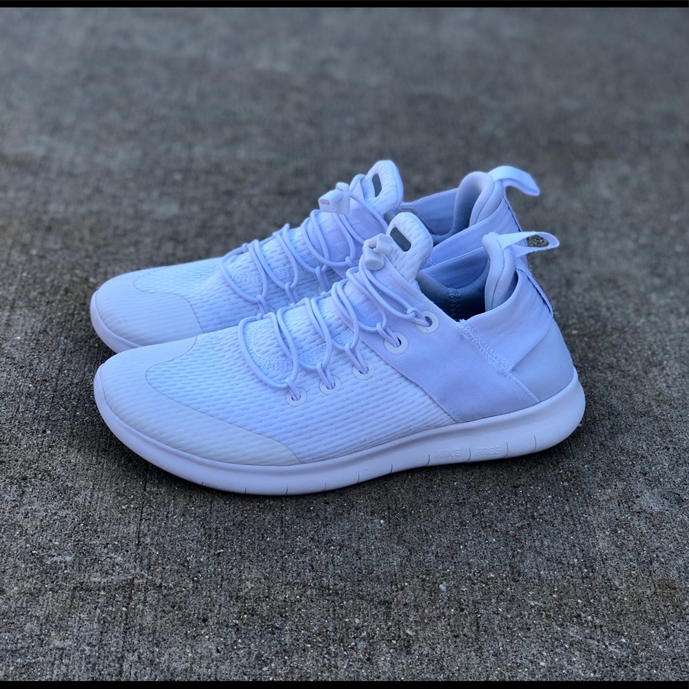 White Nike Free Run Commuters